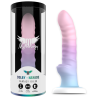 Dildo Mythology Colby Nayade en su tubo transparente