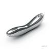 Vibrador LELO INEZ de acero inoxidable tumbado