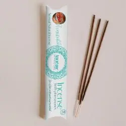 Amoreane - irresistible incienso con feromonas aroma amaderado