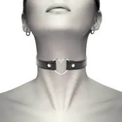 Coquette chic desire - collar cuero vegano accesorio woman corazón