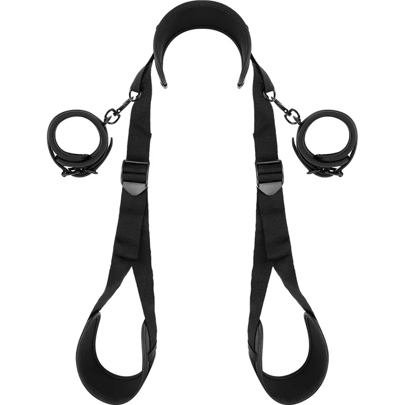 Fetish submissive - posición piernas abiertas con esposas con forro de nopreno Fetish submissive - posición piernas abiertas con esposas con forro de nopreno