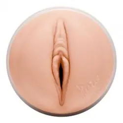 Fleshlight girls kenzie reeves vagina