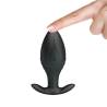 Pretty Love Regina negro, plug anal comparado con un dedo
