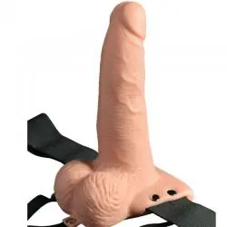 Fetish fantasy series - arnes ajustable control remoto pene realistico con testiculos recargable y vibrador 15 cm