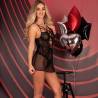 Picardías y tanga Livco Corsetti Baririn, modelo con globos de corazón