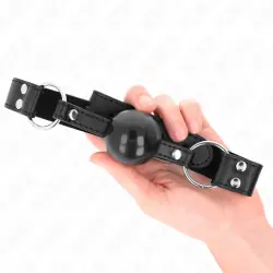 Kink - mordaza de bola 4 cm suave y sãlida con correa de polipiel 62 x 2.5 cm ajustable 42-58 cm Kink - mordaza de bola 4 cm suave y sãlida con correa de polipiel 62 x 2.5 cm ajustable 42-58 cm