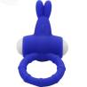 Anillo vibrador Armony Ms Bunny azul, de frente con el anillo inclinado