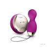 LELO HULA Beads Deep Rose junto a su mando SenseMotion
