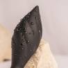 Rocks-Off Desire negro, plug de lado con gotas de agua