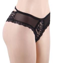 Panties de encaje floral Queen Lingerie, modelo de lado con transparencias