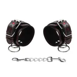 Ohmama fetish - esposas con incrustaciones de corazón