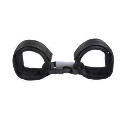 Ohmama fetish - restricciones muñeca con broche