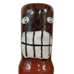 Condomerie - preservativo decorativo pintado a mano totem tiki-friki-02