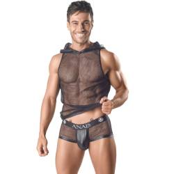 Camiseta con capucha Anais Men Ares, modelo de frente con la capucha caída