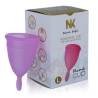Nina Cup lila delante de la caja de talla L