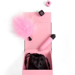 Secret play - caja de placeres para parejas dados + bala vibradora + plumero - 5