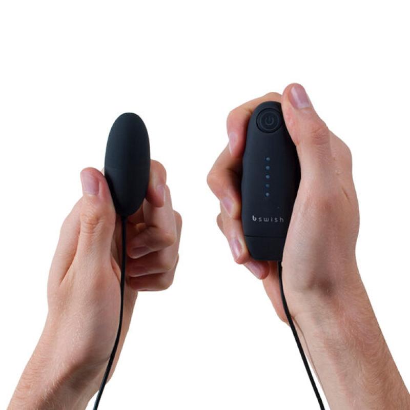 B swish - bnaughty classic vibrating bullet negro - 1