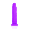 El dildo de 17 cm lila del pack Delta Club visto de frente