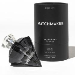 Black Diamond Attract Her de 30 ml con su caja de letras blancas