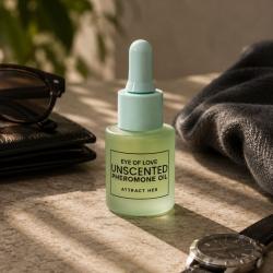 Attract Her en una escena de ambiente