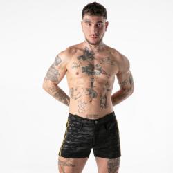 Short Locker Gear Full Military Access negro y amarillo, vista frontal