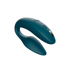 We-Vibe Sync 2 verde terciopelo sobre fondo negro, vista en ángulo