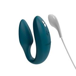 We-Vibe Sync 2 verde terciopelo con su cable de carga magnético