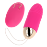 Huevo vibrador Ohmama con mando rosa, huevo y mando de frente