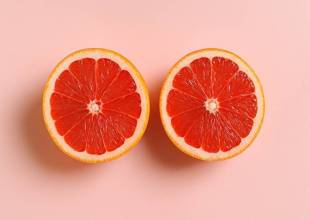 Pechos: estimulación, placer y juguetes eróticos para sacarles el máximo partido